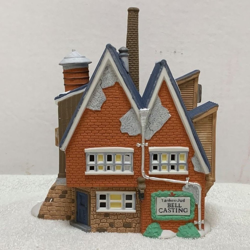 Dept 56 Yankee Jud Bell Casting New England Village Lighted Christmas Building
